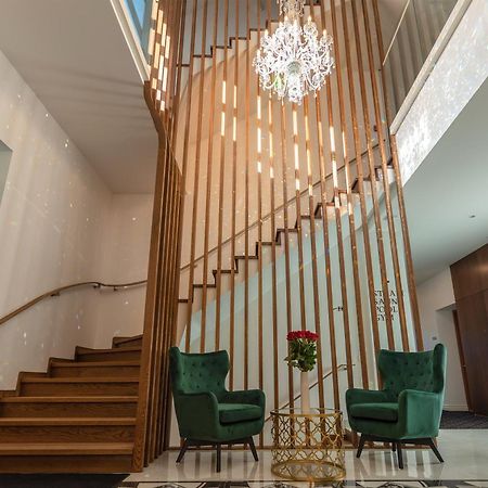 The Manor Sports & Spa Torva Екстер'єр фото