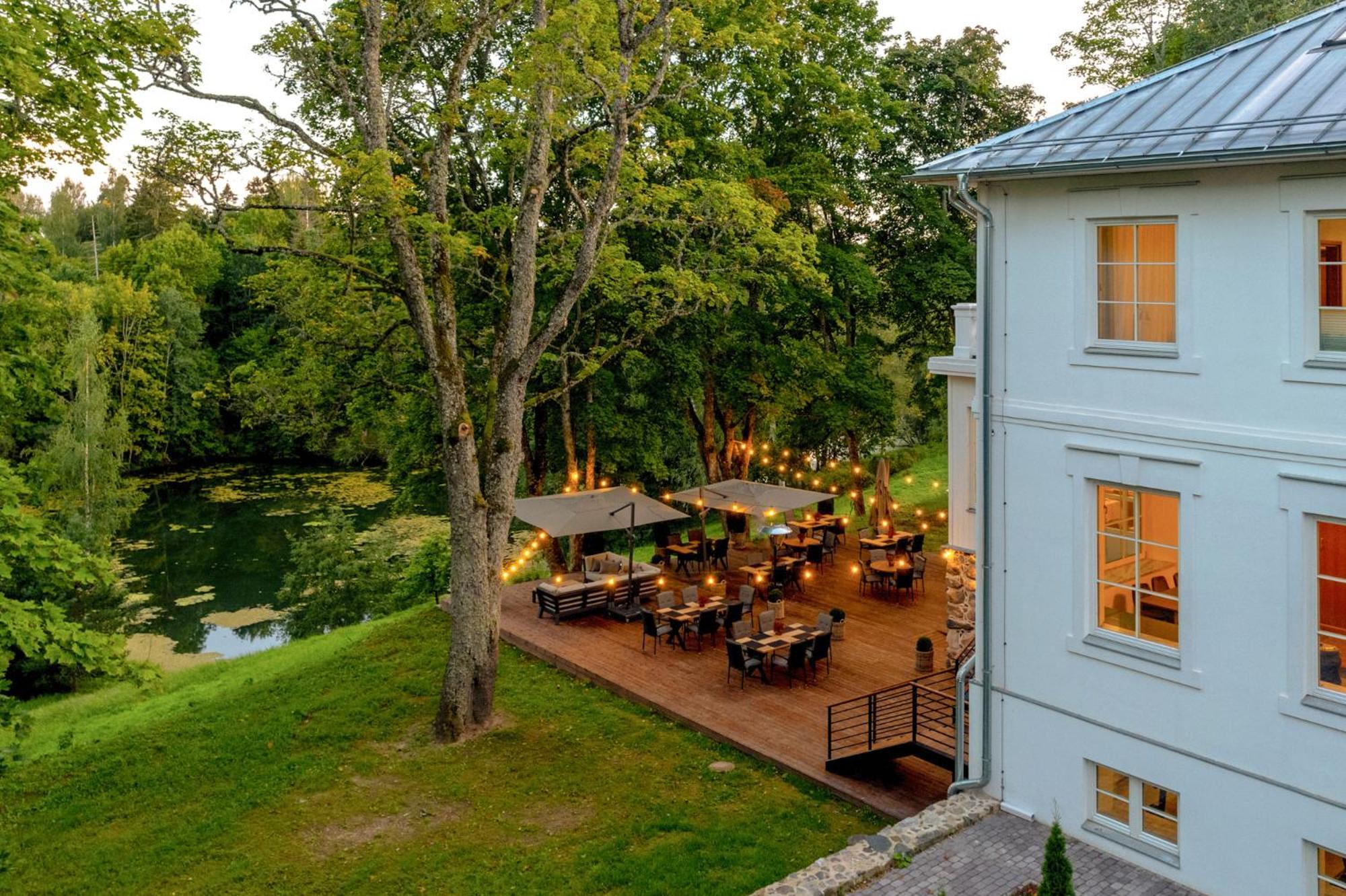 The Manor Sports & Spa Torva Екстер'єр фото