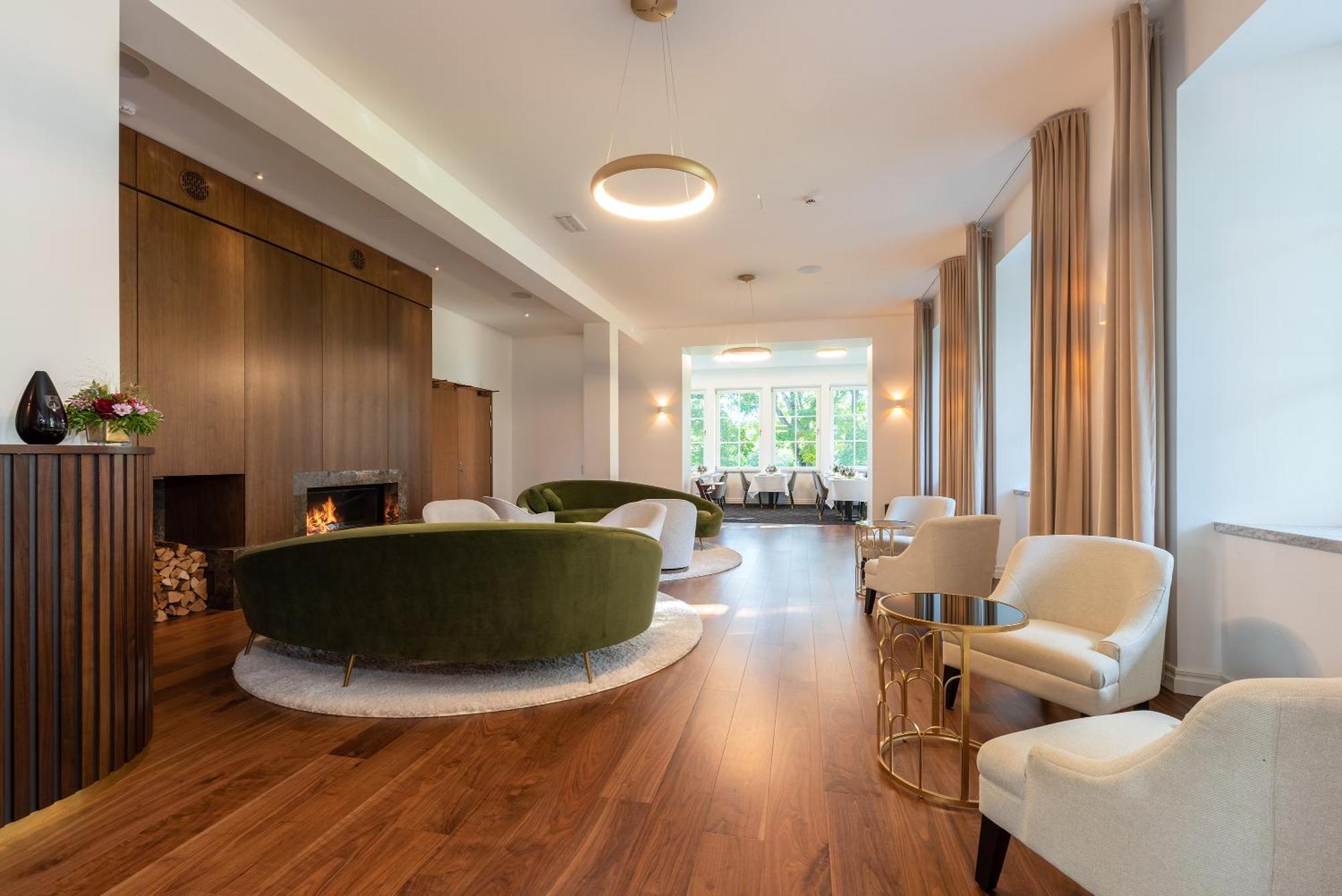 The Manor Sports & Spa Torva Екстер'єр фото