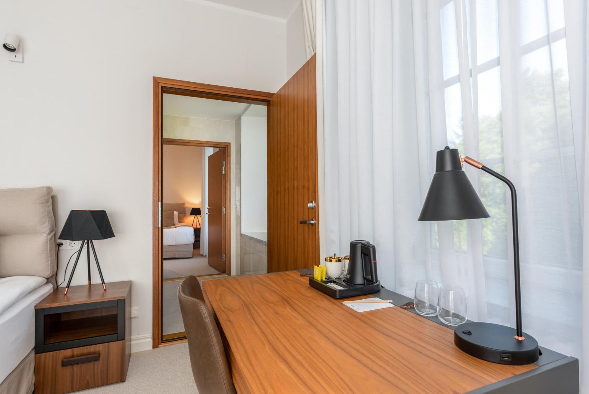 The Manor Sports & Spa Torva Екстер'єр фото