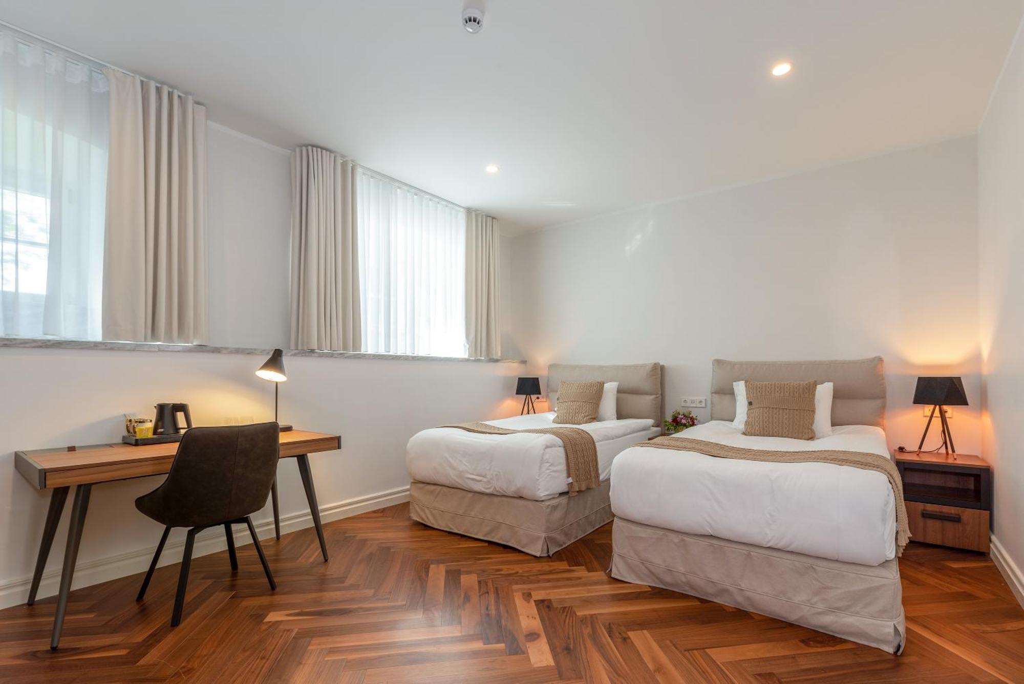 The Manor Sports & Spa Torva Екстер'єр фото