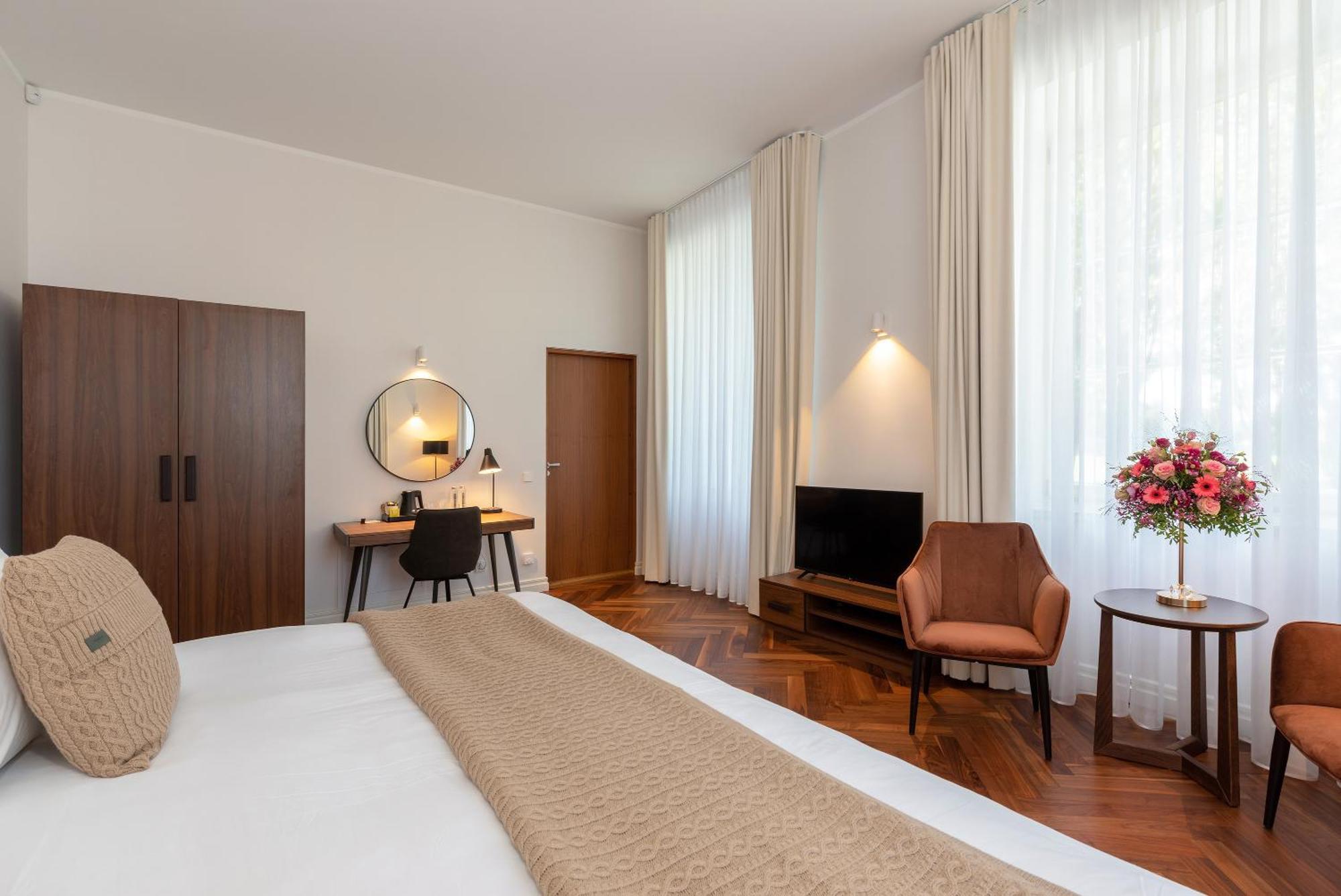 The Manor Sports & Spa Torva Екстер'єр фото