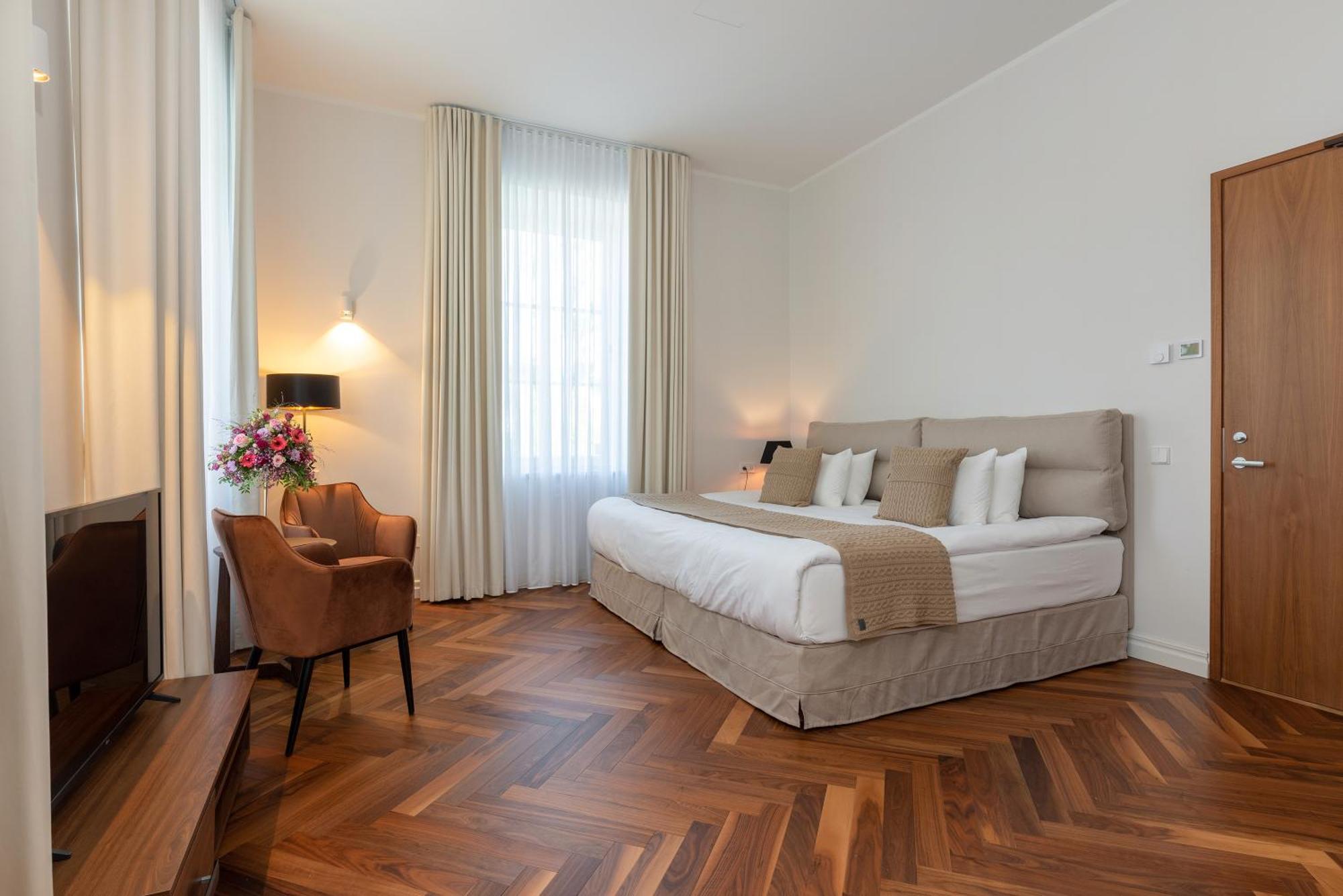 The Manor Sports & Spa Torva Екстер'єр фото