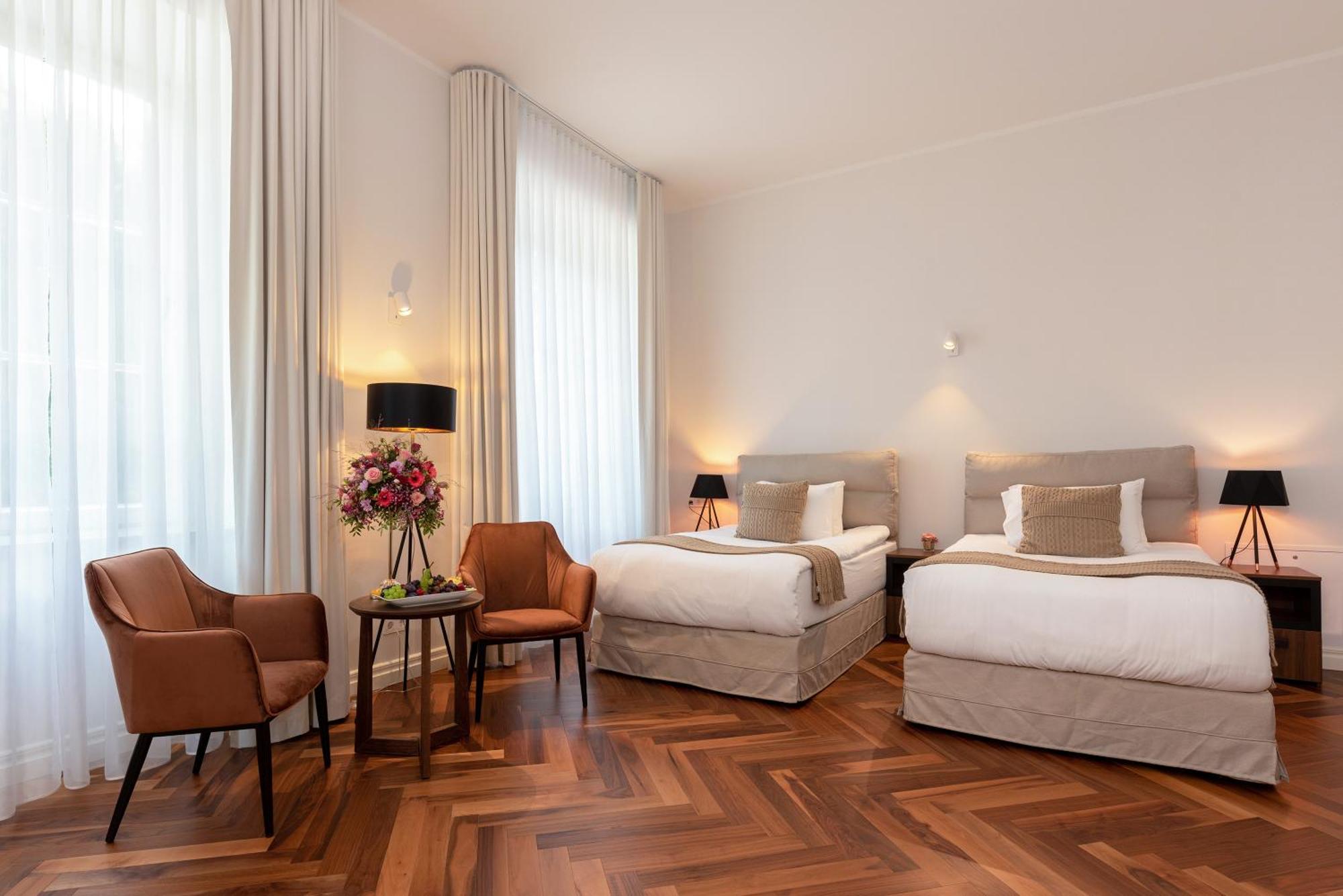The Manor Sports & Spa Torva Екстер'єр фото