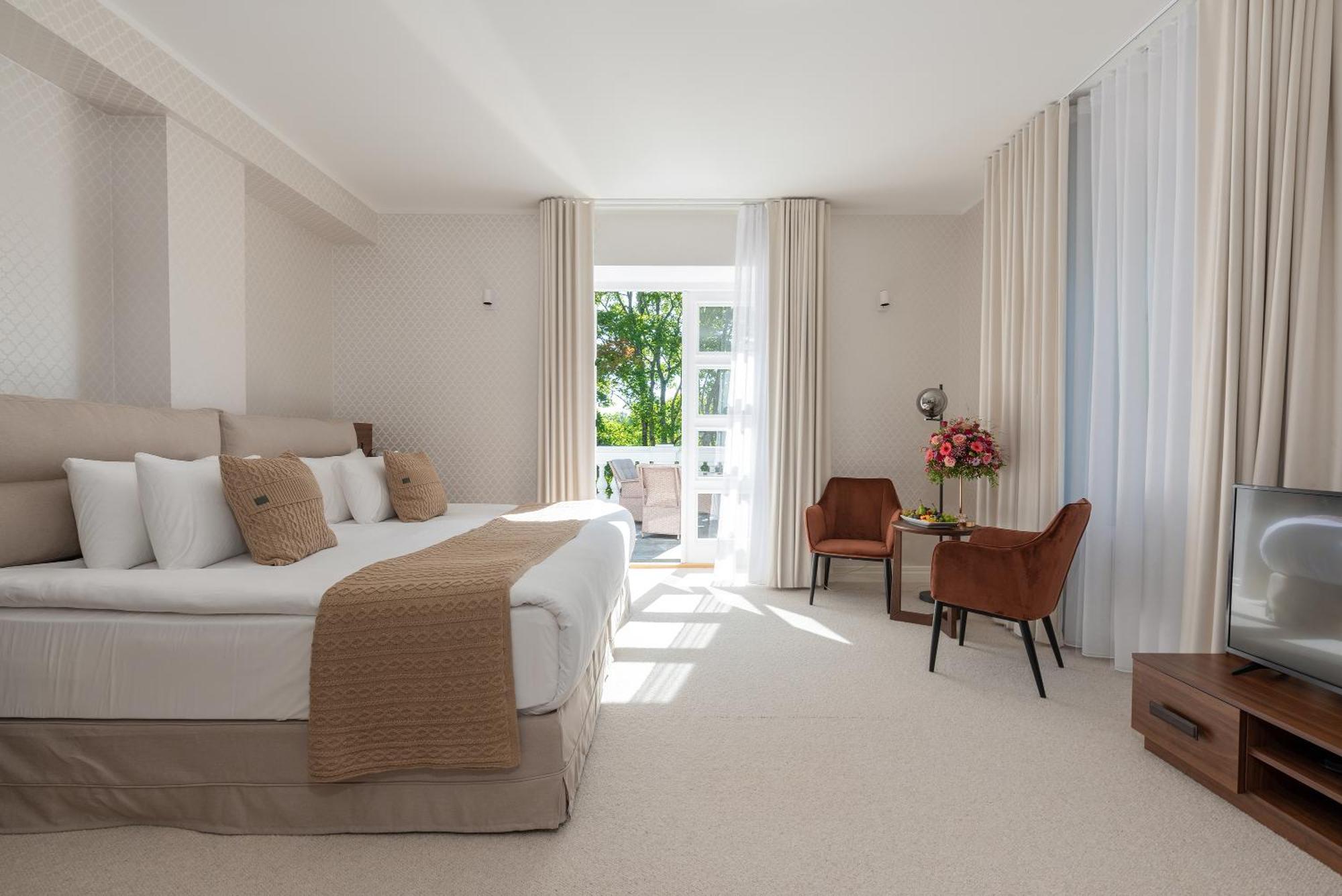 The Manor Sports & Spa Torva Екстер'єр фото